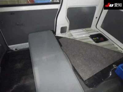 Mitsubishi Minicab Van