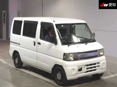 Nissan NV100 Clipper