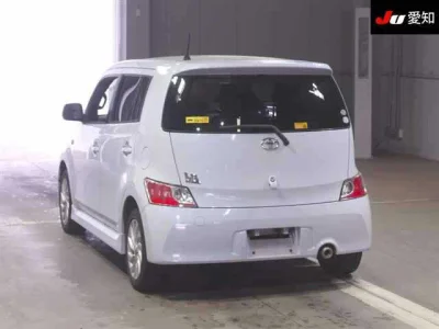 Toyota bB