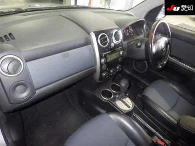 Mazda Verisa