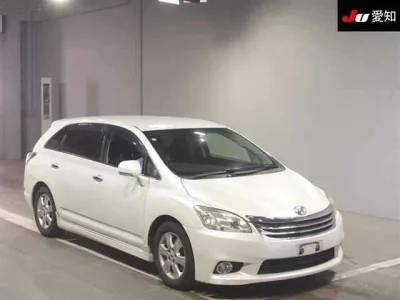 Toyota Mark X Zio