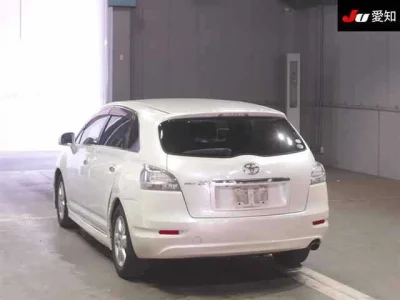 Toyota Mark X Zio