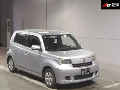 Toyota bB