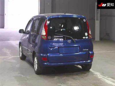 Toyota Funcargo