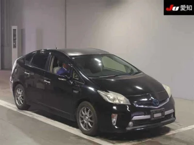Toyota Prius PHV