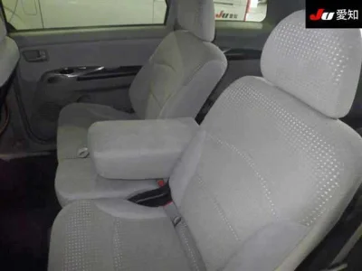 Mitsubishi Grandis