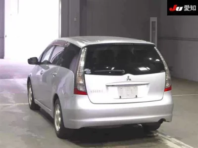 Mitsubishi Grandis