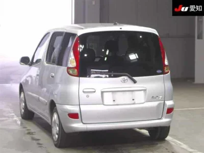 Toyota Funcargo