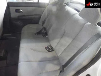 Nissan TIIDA LATIO