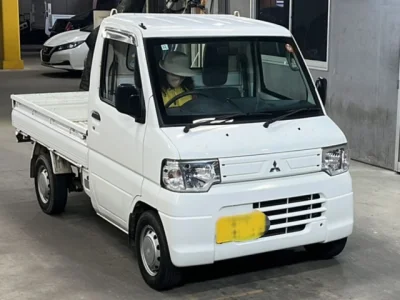 Mitsubishi Minicab Truck