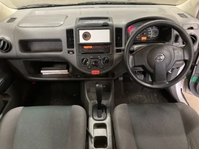 Nissan AD