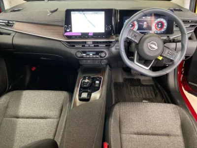 Nissan Aura