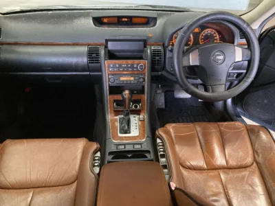 Nissan STAGEA
