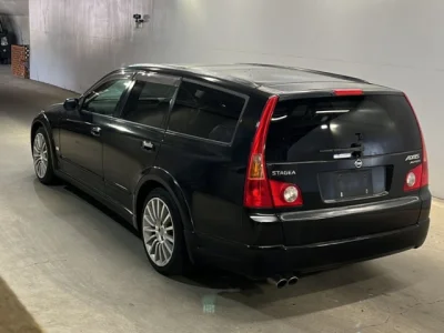 Nissan STAGEA