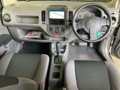 Nissan AD