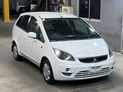 Mitsubishi Colt Plus