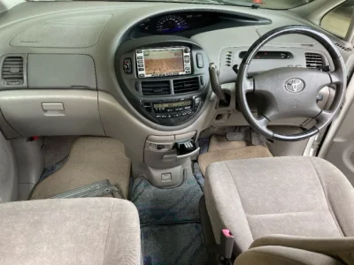 Toyota Estima Hybrid