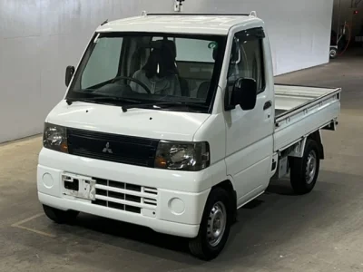 Mitsubishi Minicab Truck
