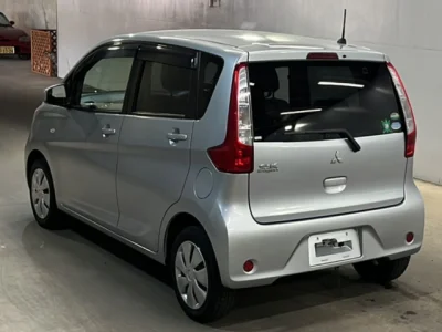 Mitsubishi eK Wagon