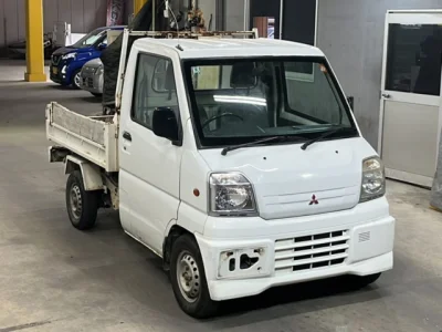 Mitsubishi Minicab Truck
