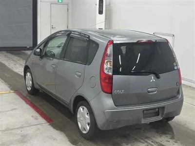 Mitsubishi Colt