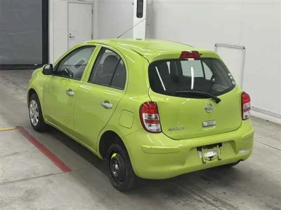 Nissan March