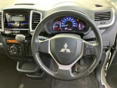 Mitsubishi Delica D:2