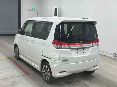 Mitsubishi Delica D:2