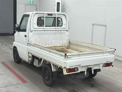 Nissan CLIPPER TRUCK