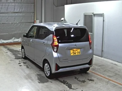 Mitsubishi eK Wagon