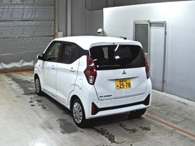 Mitsubishi eK Wagon