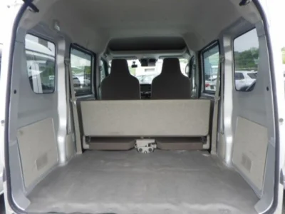 Mitsubishi Minicab Van