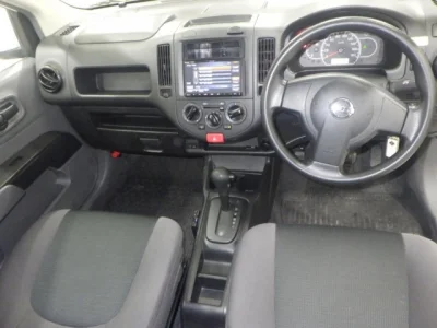 Nissan AD