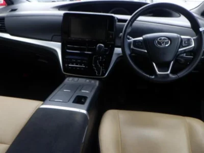 Toyota Estima Hybrid