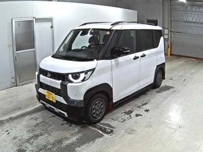 Mitsubishi Delica Mini