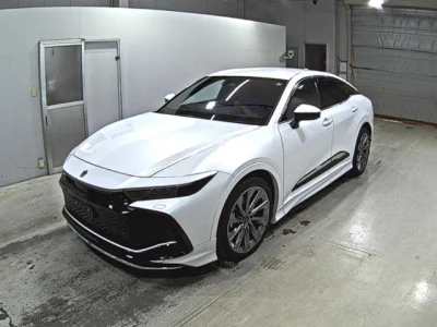 Toyota Crown Crossover