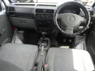 Mitsubishi Minicab Van