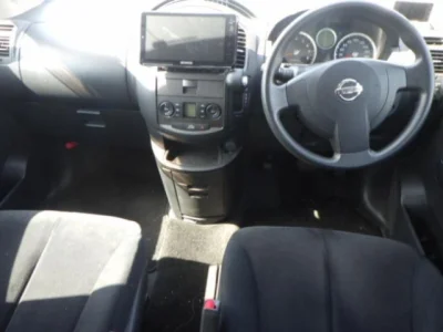 Nissan Lafesta