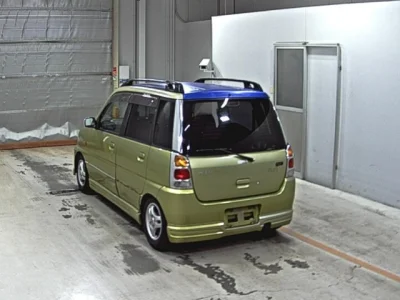 Subaru Pleo