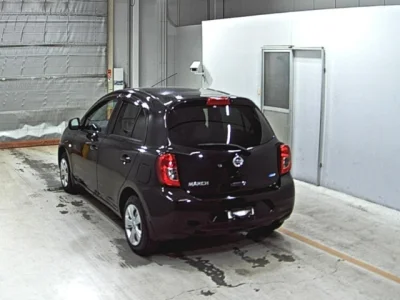 Nissan March
