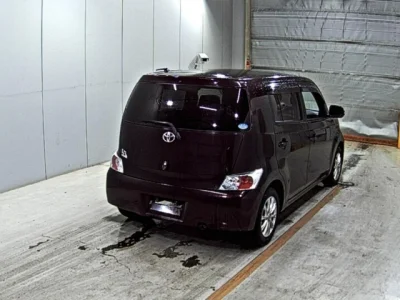 Toyota bB