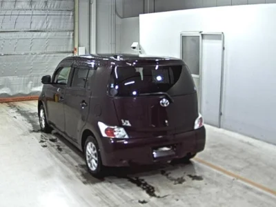 Toyota bB