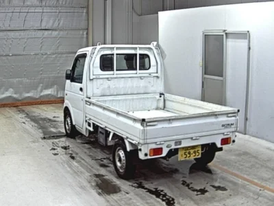Mazda Scrum Truck