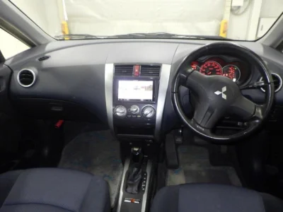 Mitsubishi Colt Plus