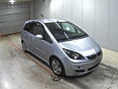 Mitsubishi Colt Plus