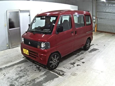 Mitsubishi Minicab Van