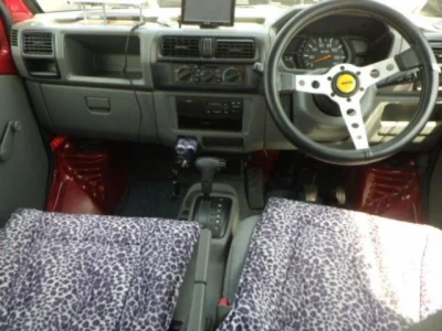 Mitsubishi Minicab Van