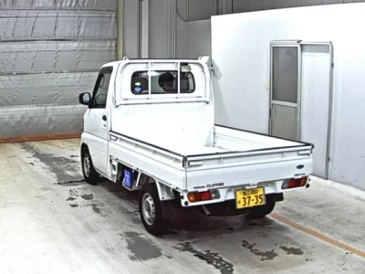Nissan CLIPPER TRUCK