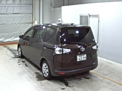 Toyota Sienta