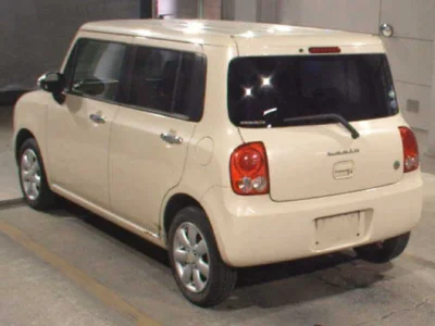 Suzuki Alto Lapin